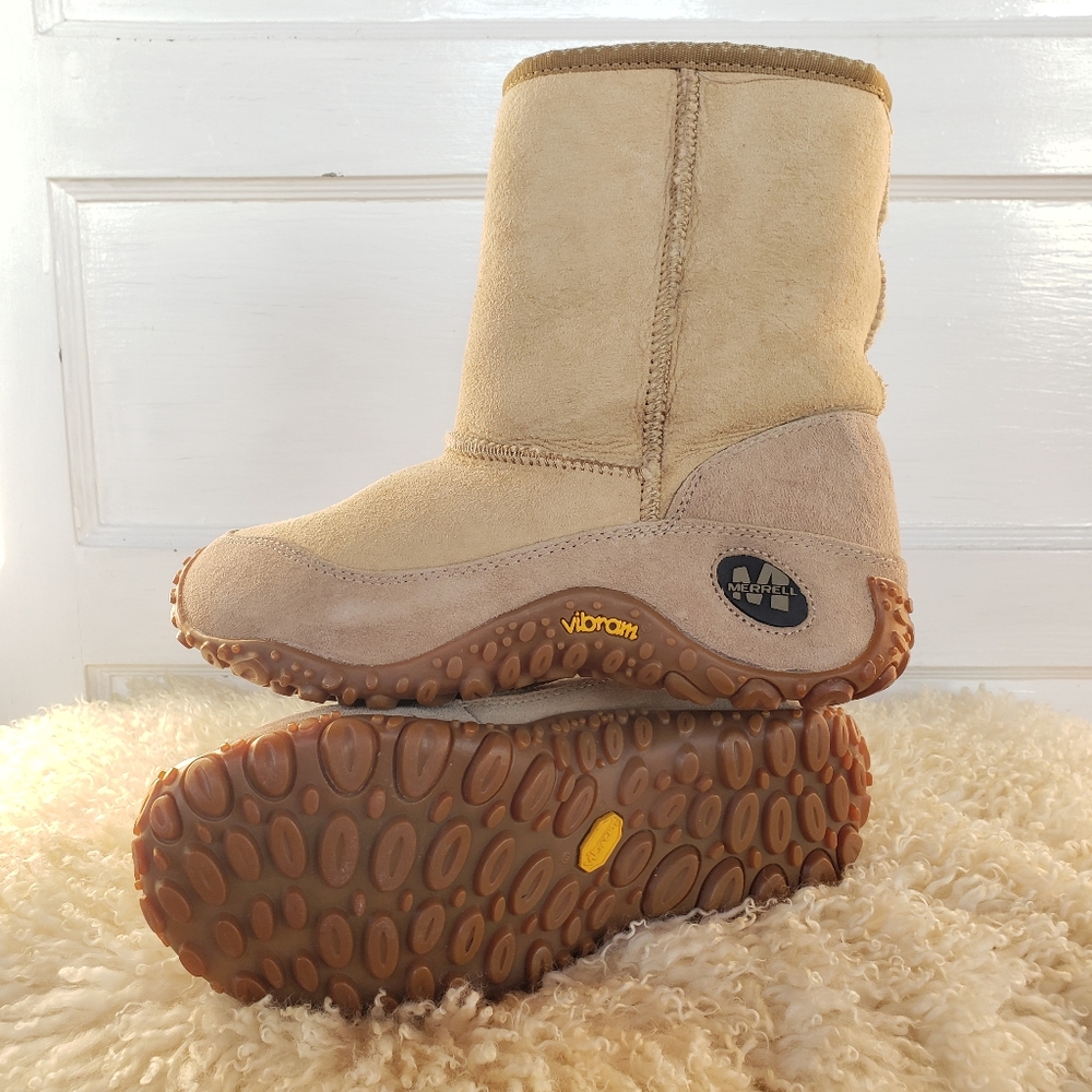 🌟SEE NEW LISTING🌟Beautiful Champagne Shearling Fur Chameleons by Merrell 🌟💫 - Picture 14 of 14